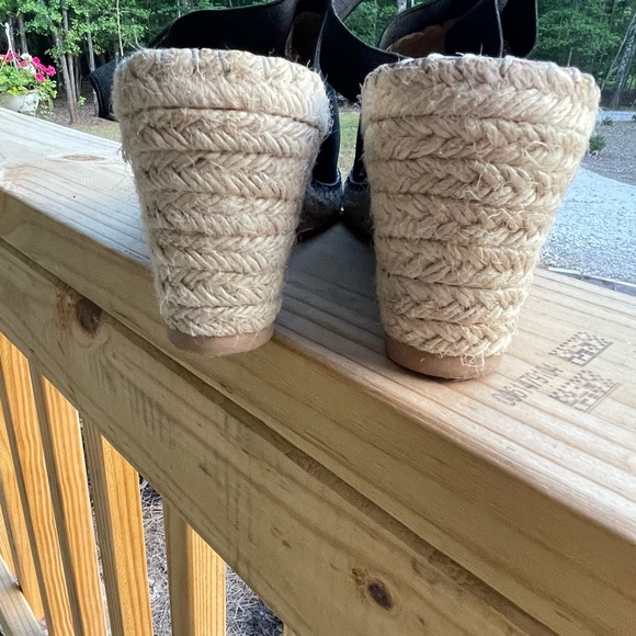 Adrienne Vittadini Wedge Sandal 8.5 - Picture 2 of 6